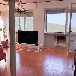 Panorama Scarlino