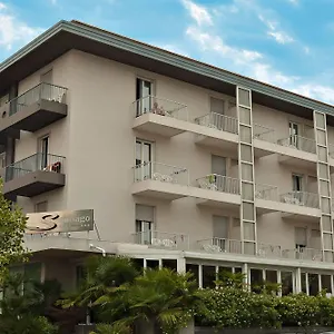 3* Szálloda Santiago