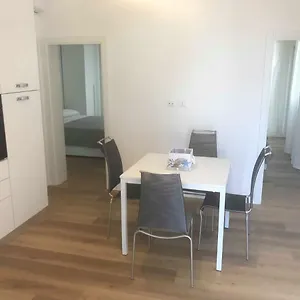 Casa vacanze Delta A - Piazza Marina - Vista Mare, Lido di Jesolo